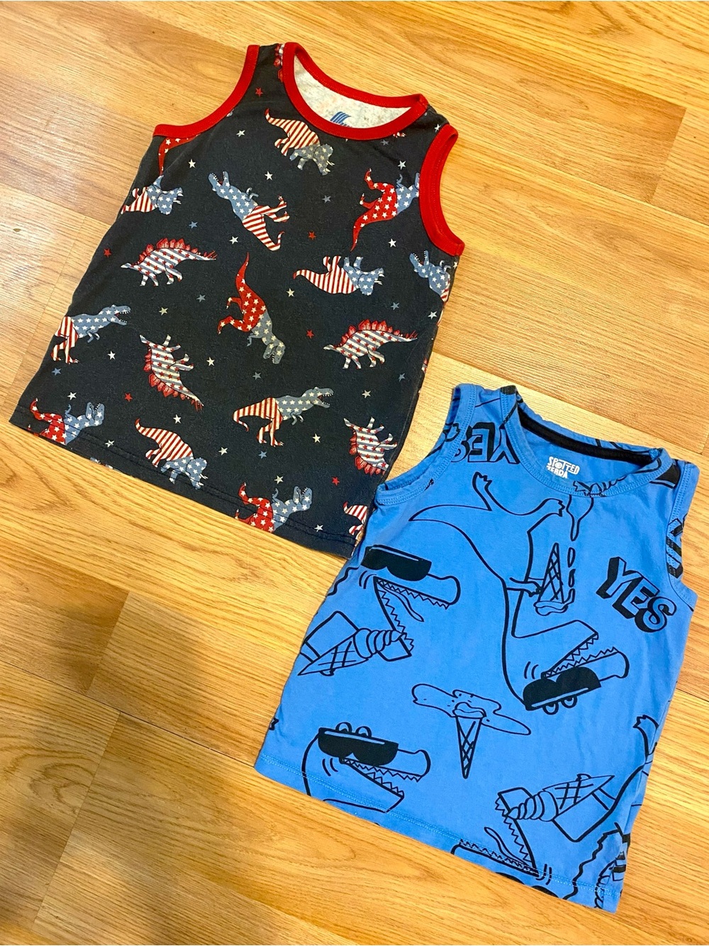 ⛱️4T BOYS TANK TOPS BUNDLE OF 4! SUMMER SHIRTS SLEEVELESS GRAPHIC TANKS July 4th - Picture 7 of 10